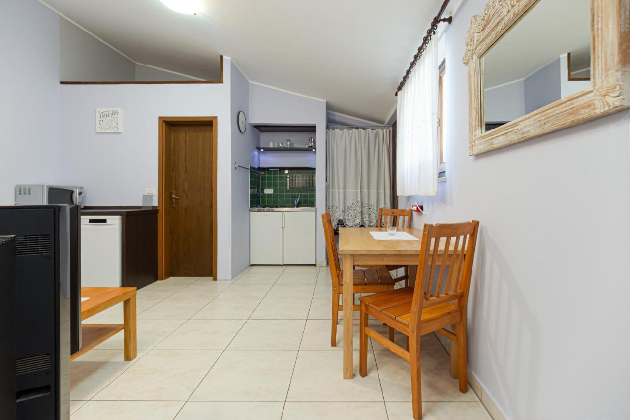 Oasi Apartman Poreč Kültér fotó