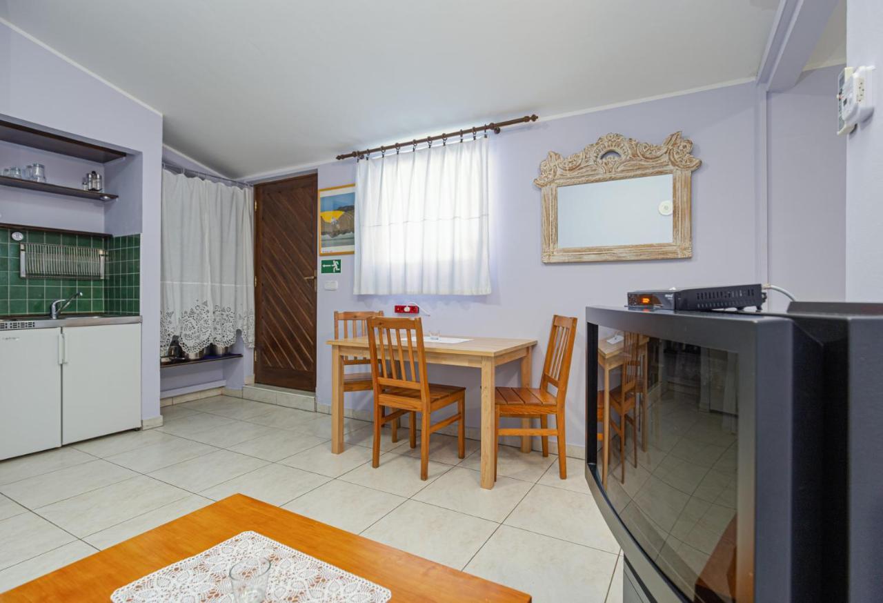 Oasi Apartman Poreč Kültér fotó