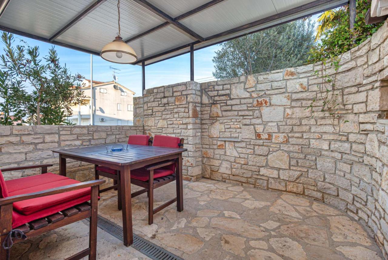 Oasi Apartman Poreč Kültér fotó